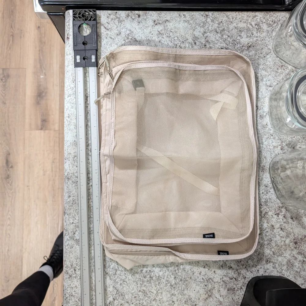 Mesh Packing Cubes - Picture 1 of 2